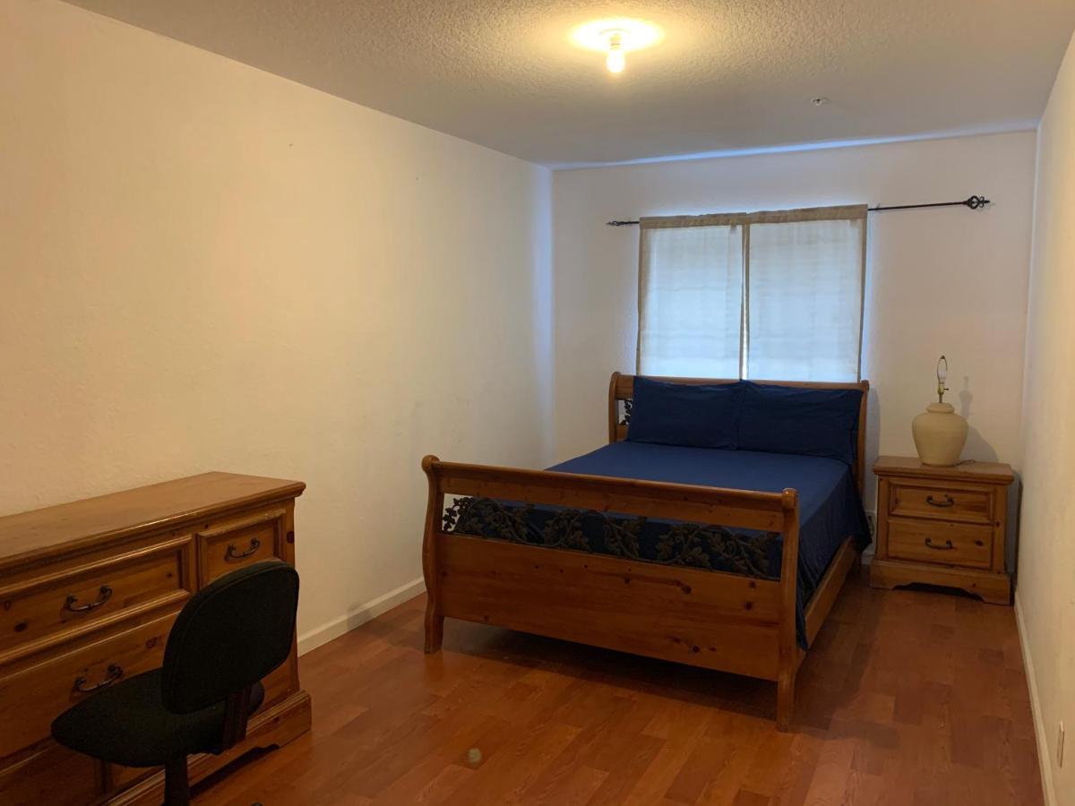 Bedroom Suite In Lauderdale Lakes Townhome Φορτ Λόντερντεϊλ Εξωτερικό φωτογραφία